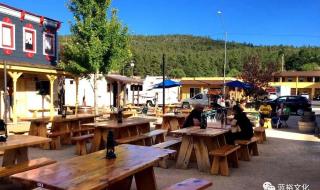 迪士尼2天近10万人 迪士尼2天近10万人